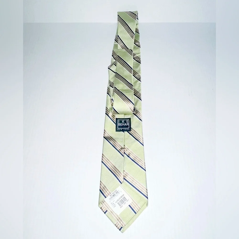 - New Ike Behar 100% silk Tie